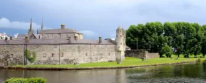 Enniskillen Slider jpg - The Kings of County Fermanagh